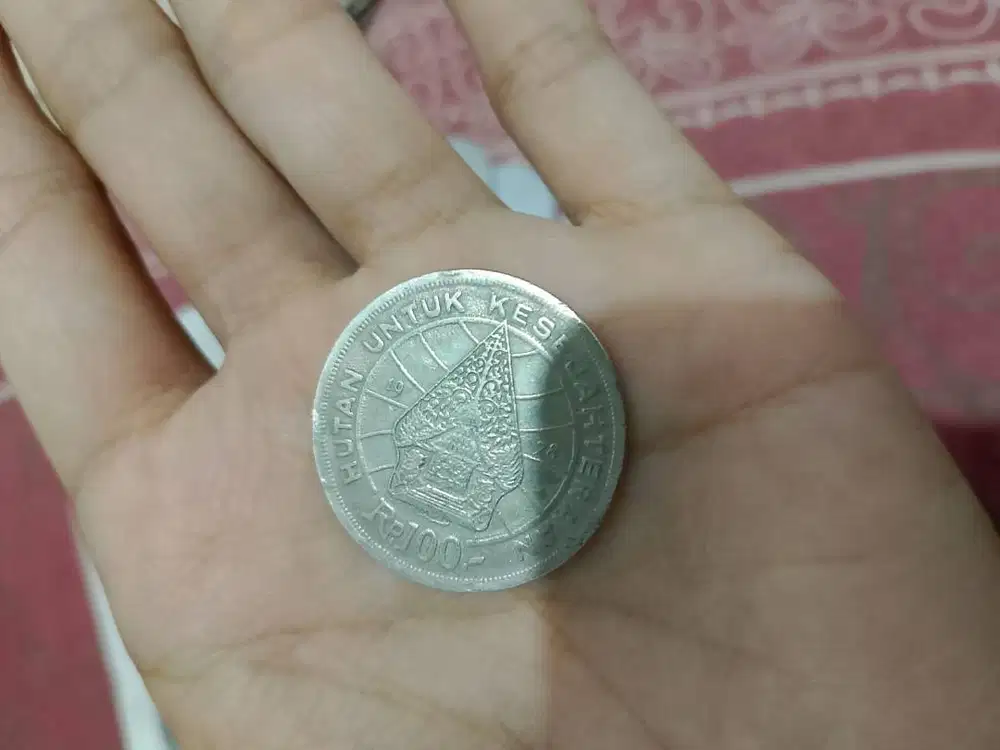Koin 100 Rupiah Tahun 1993