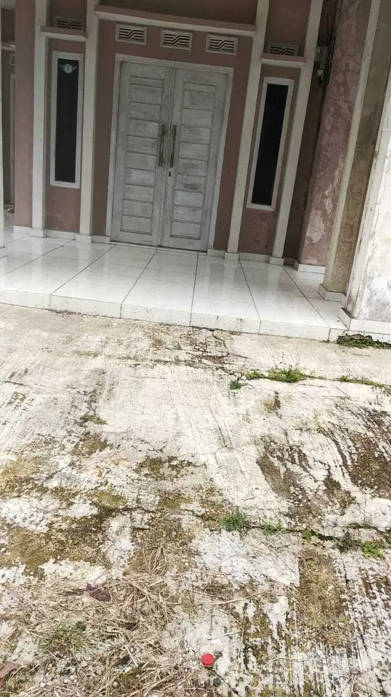 Dijual lahan + rumah pinggir jalan
