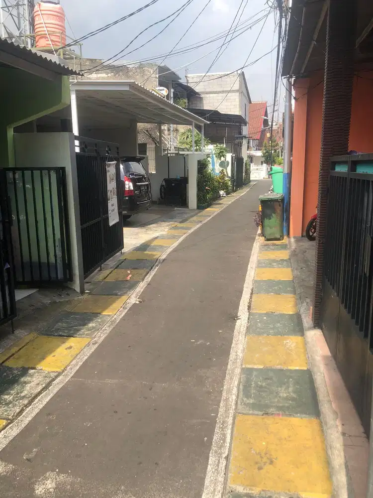 Dijual Cepat Rumah Induk & Kontrakan di Kemayoran