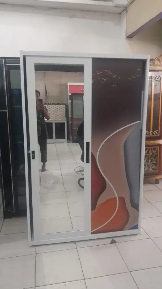 Lemari besi 120x185 cm