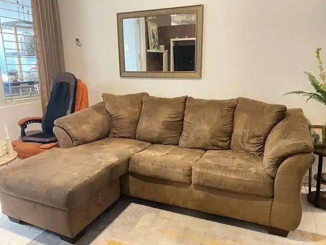 Sofa ashely Infroma / Sofa coklat