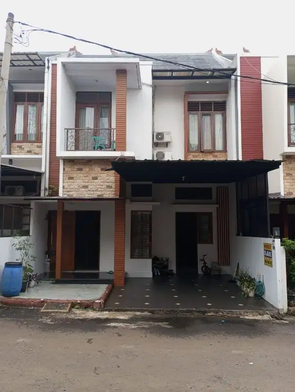 RUMAH CIBUBUR TOWNHOUSE