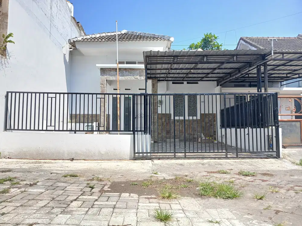 Rumah Minimalis 2 lantai di Perumahan Sigura-gura luas 115m².