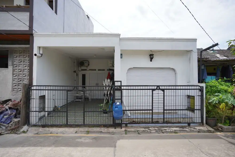 Rumah Jual Nego di Bekasi Dekat RS Mustika Medika Dibantu KPR J-28031