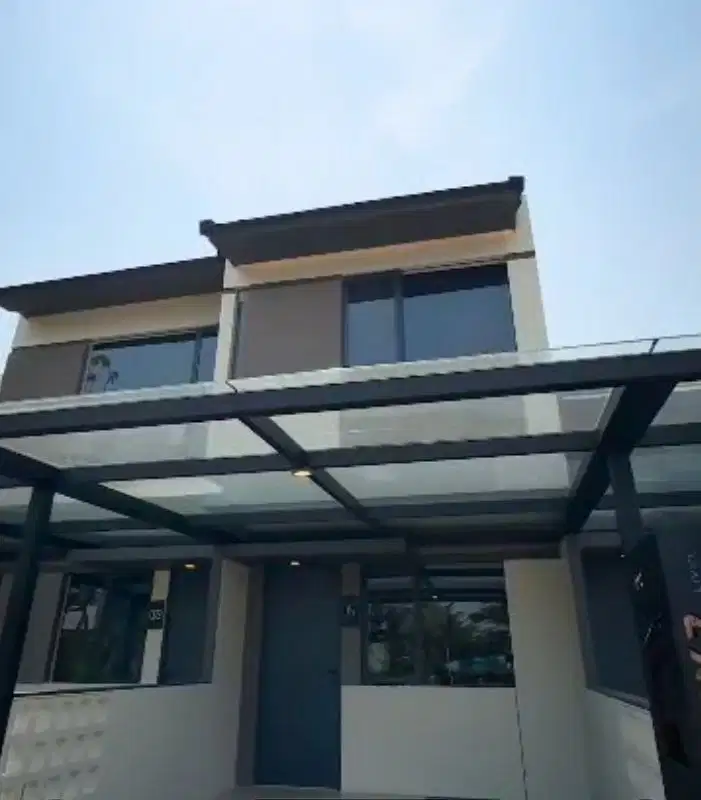 Rumah modern di pusat kota Lippo Cikarang