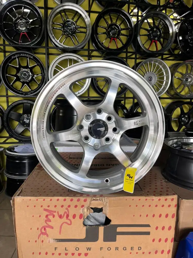 VELG ADVAN RG-D2 R15x6.5 H4x100/114,3 BRIO,MOBILIO,JAZZ,AVANZA,AGYA