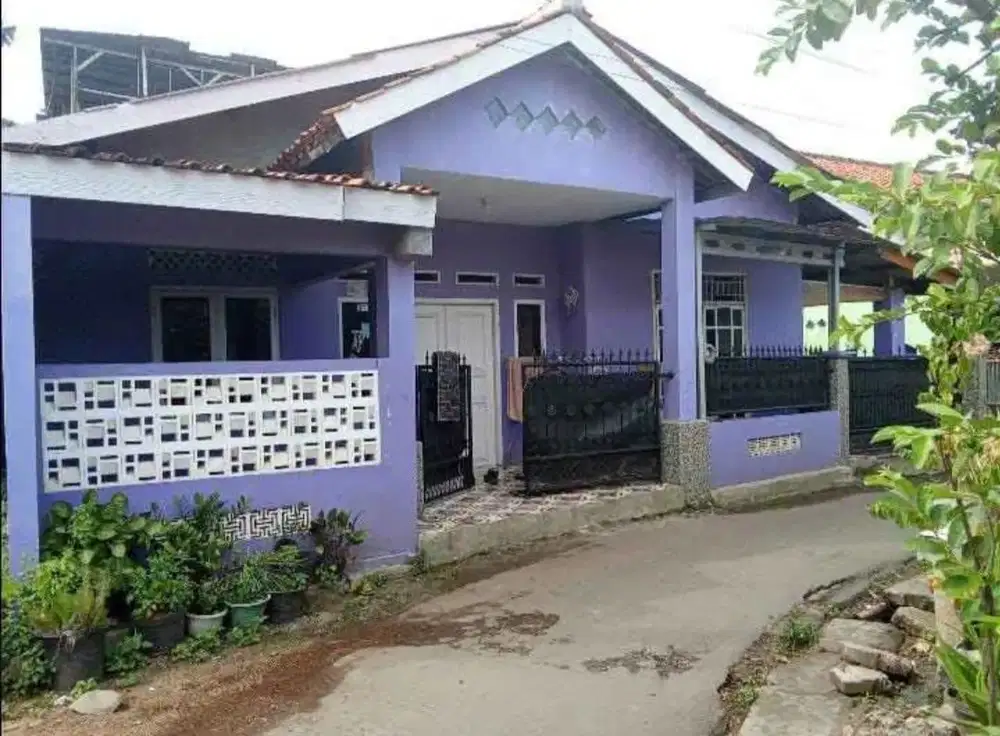 Dijual murah rumah di curug tangerang