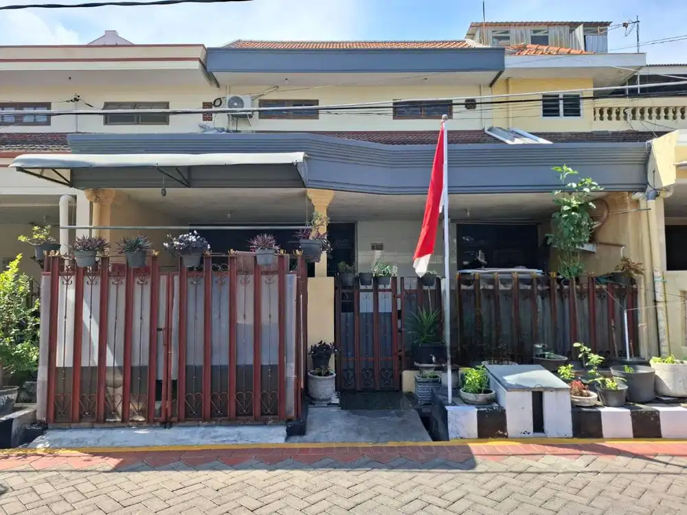 Dijual rumah Mulyosari 1,5 Lantai Bagus Terawat Siap Huni