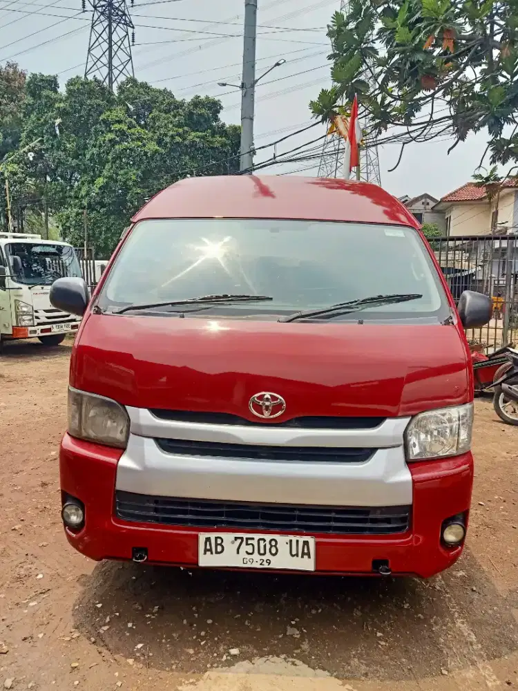 TOYOTA HIACE COMMUTER THN 2017