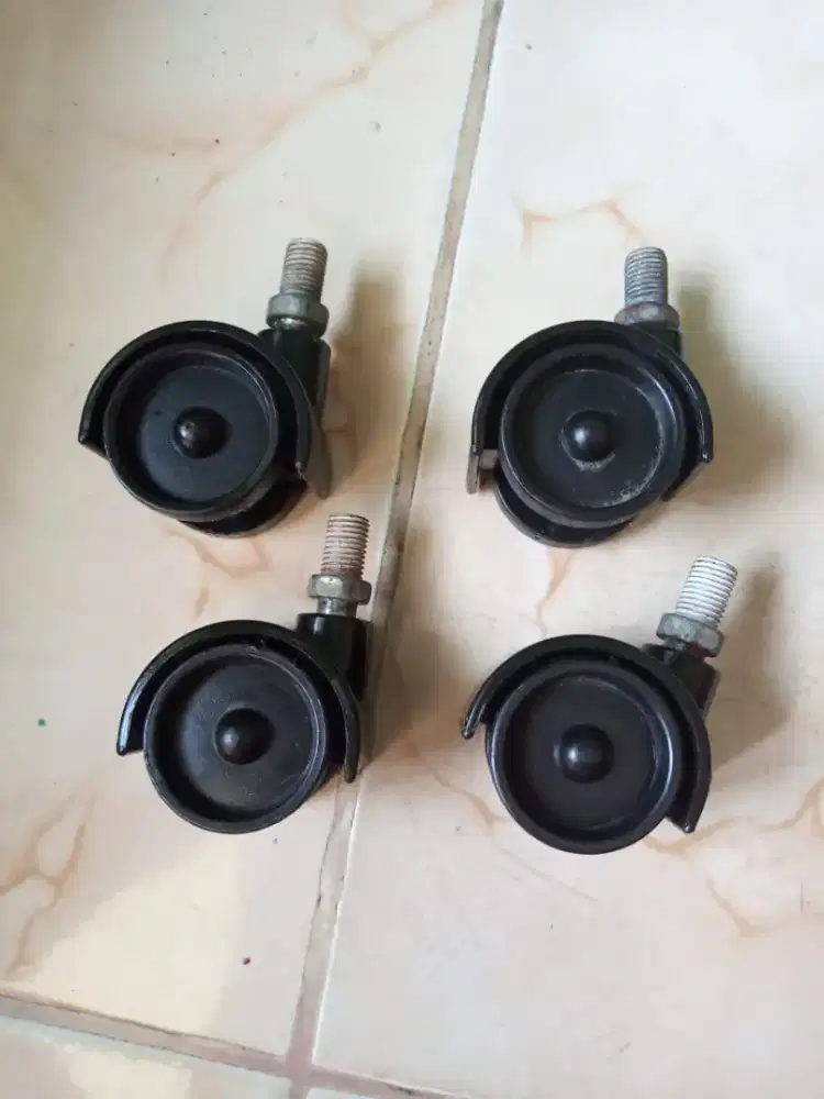 Roda Troli Plastik Ukuran Kecil