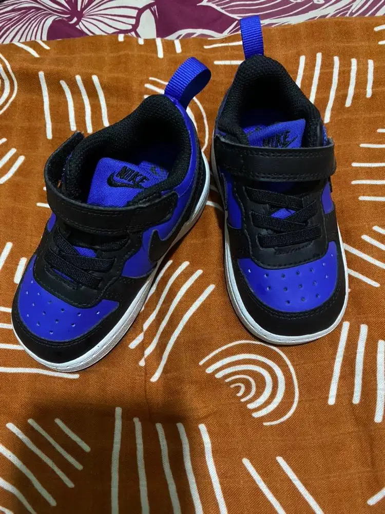 Preloved nike baby/toddler