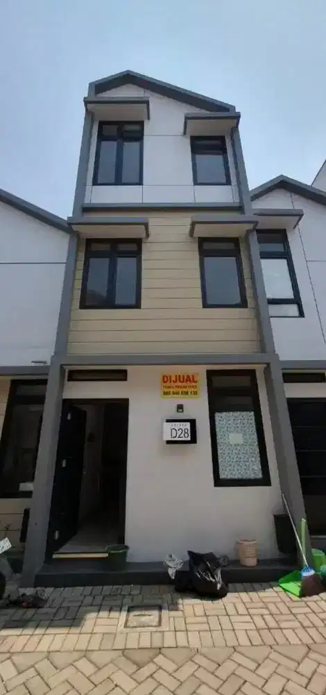 Rumah Modern Minimalis M House Araya