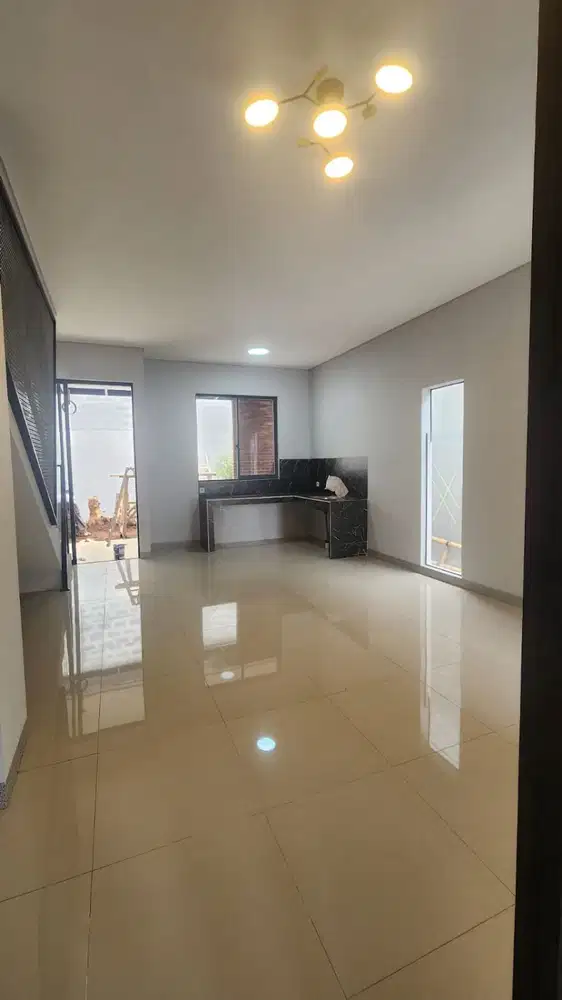 JUAL RUMAH BARU SIAP HUNI DI SETIABUDI REGENCY BANDUNG UTARA