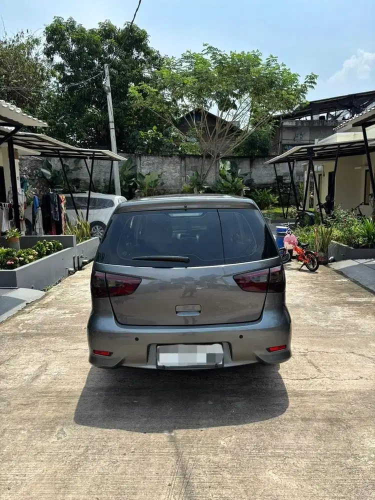 Nissan Grand Livina 2015 Bensin 1.5 SV