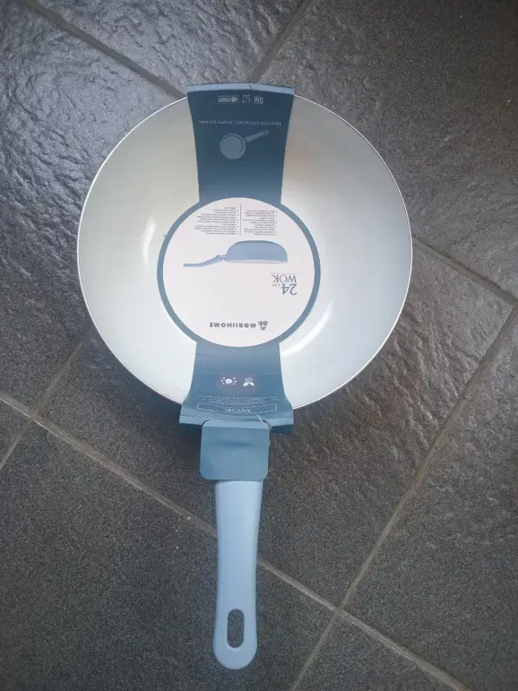 Wajan Moriihome Wok 24 cm Biru