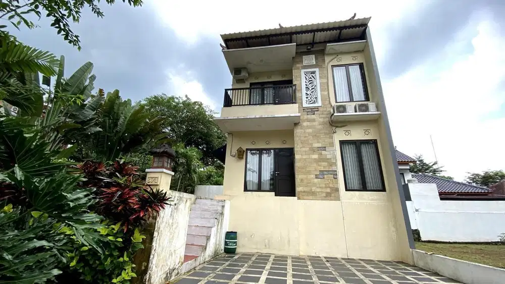 DiJual Rumah 2LT Posisi Hook Di area Cluster Perum BSB Mijen Semarang Barat