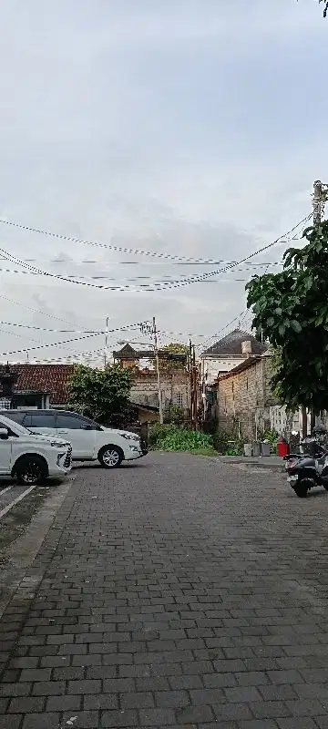 DiJUAL RUMAH LANTAI 1 DI KAWASAN ELITE JL DRUPADI RENON