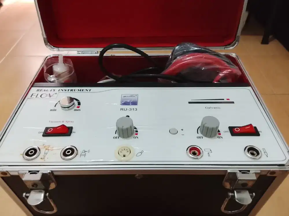 Peralatan Salon Kecantikan