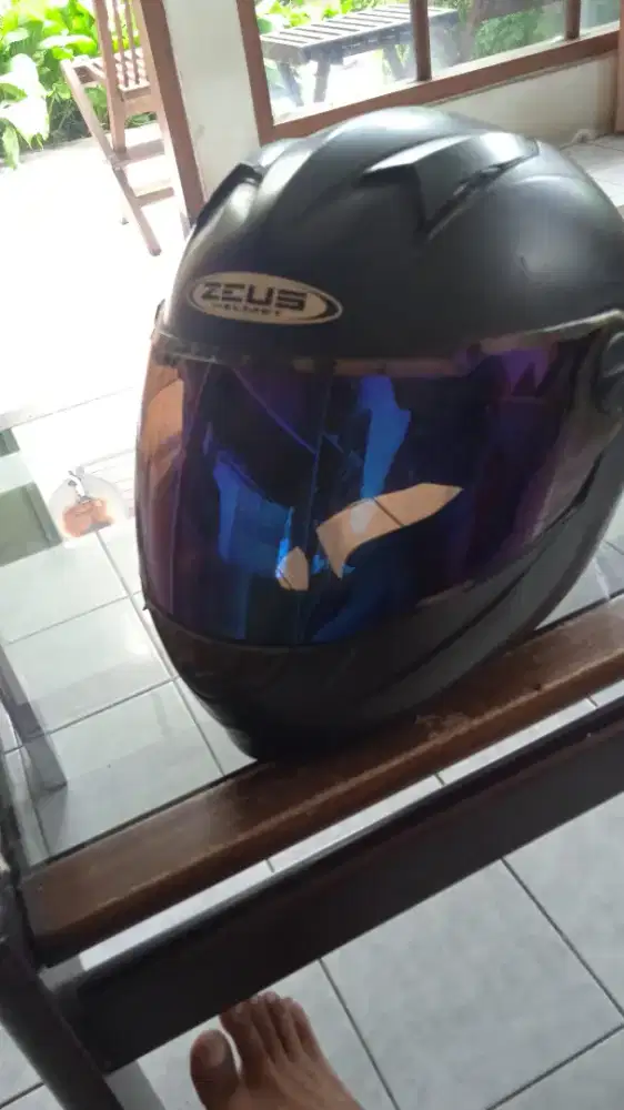Helm fullface zeus