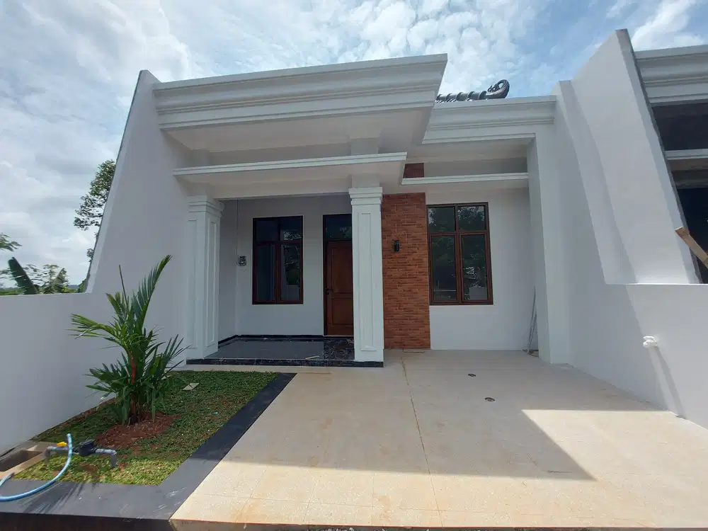 DiJual Rumah SIAP HUNI 1LT SHM dekat RS Hermina Banyumanik Semarang Atas