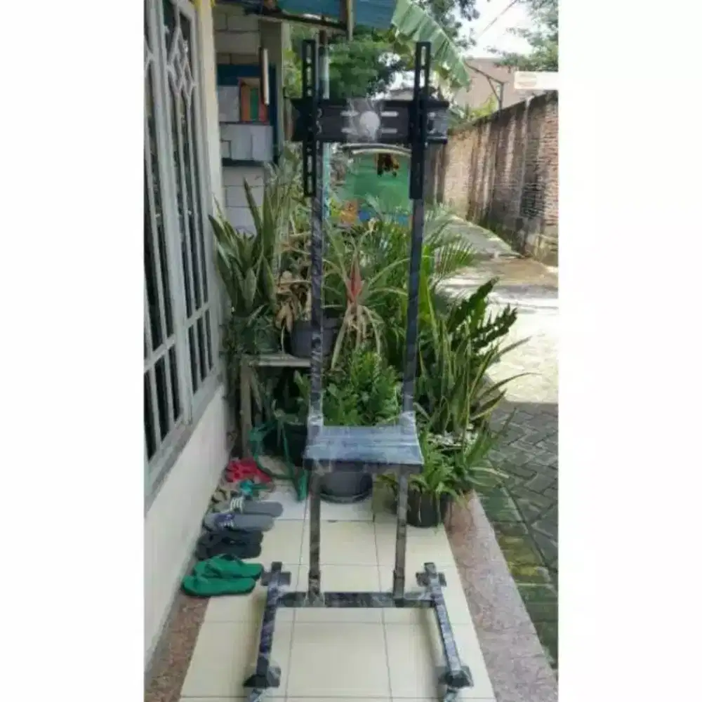 Bracket tv standing 24 sd 55 ada tempat DVD dan kuncian roda NEW