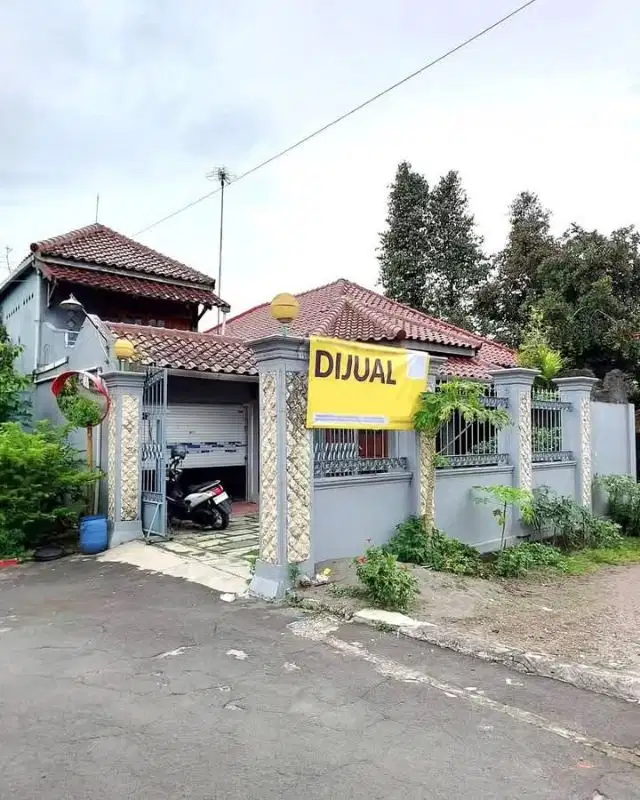 Rumah murah, BU,  tanah luas jl Wates km 4 5 di dalam Ring Roads cocok utk homestay, hunian, dll, dekat MALIOBORO, KERATON, UNNISA, UNJAYA, UNU, RS QUEEN LATIFA