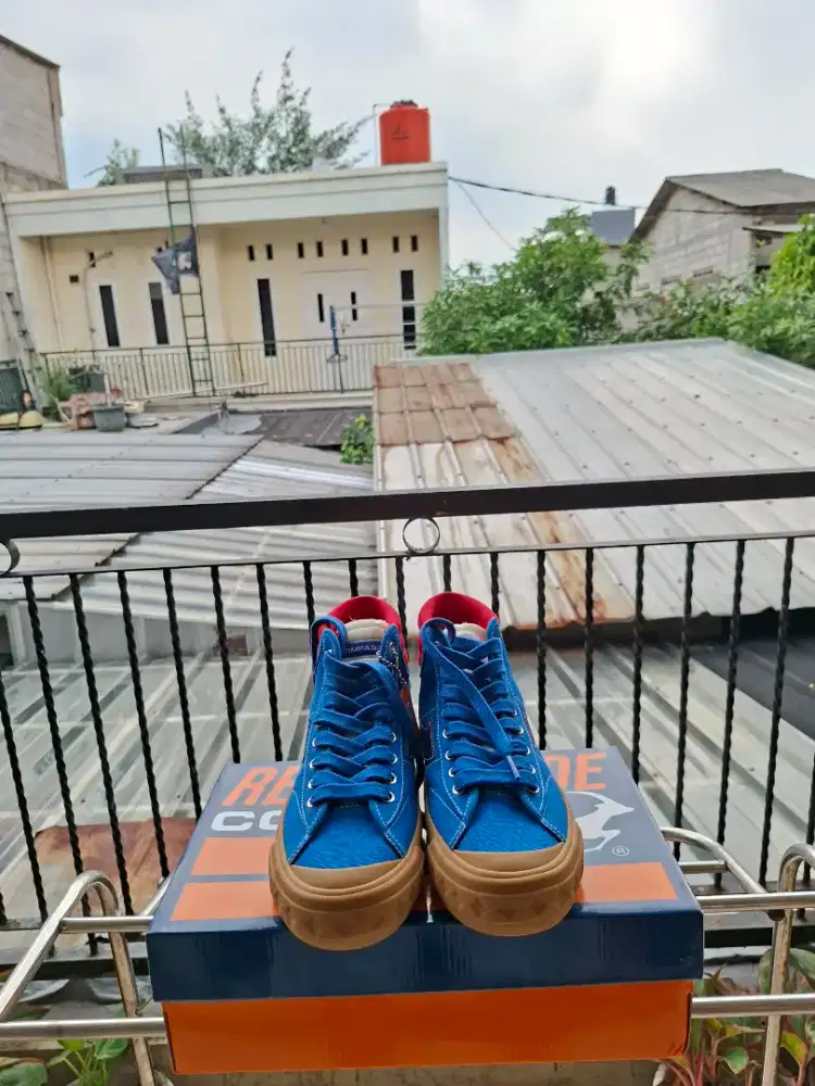Sepatu Compass Retrograde High Blue Gum Original