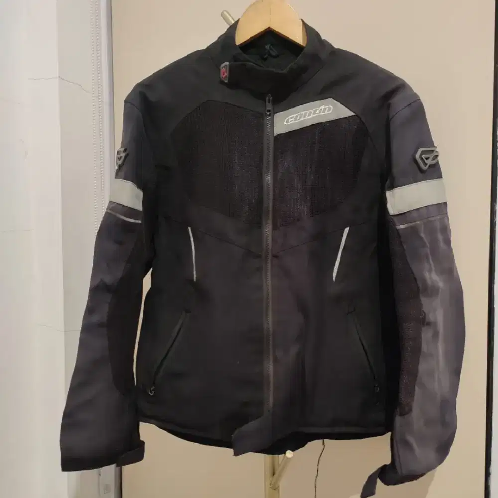 Jaket motor CONTIN