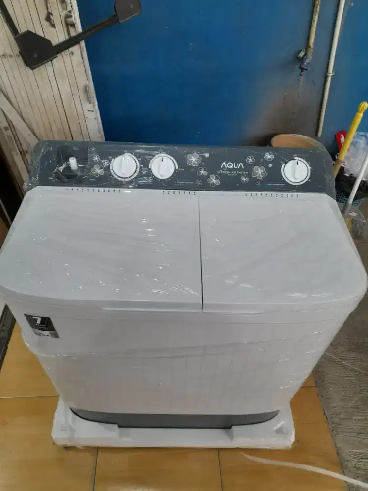 MESIN CUCI 2 TABUNG AQUA QW 8011 HT