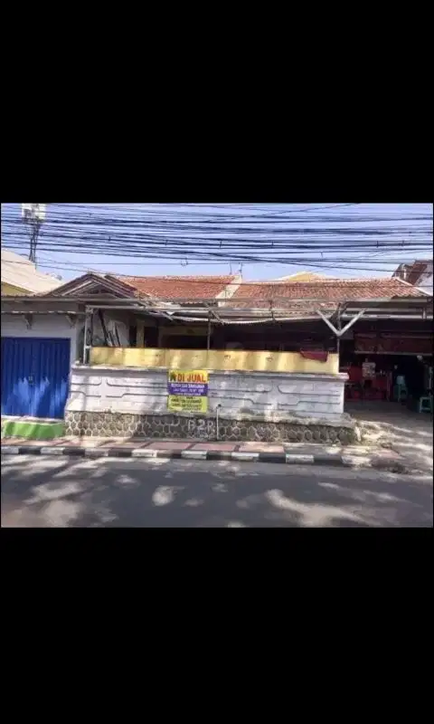 Dijual rumah pjnggit jalan besar cianjur p hidayatullah