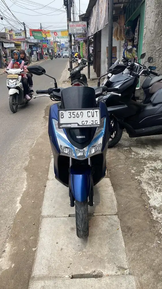 Lexi Keyless Terawat Dp Minim