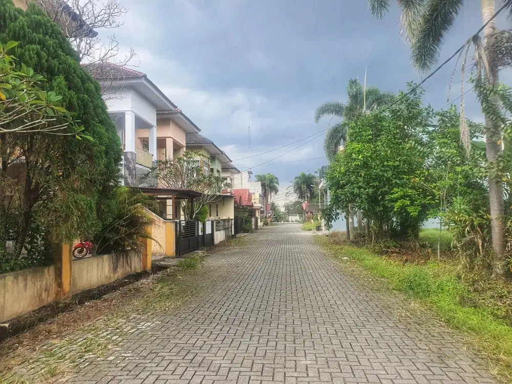 TANAH STRATEGIS DEKAT J CITY DALAM KOMPLEK JALAN LEBAR SCURITY 24 JAM