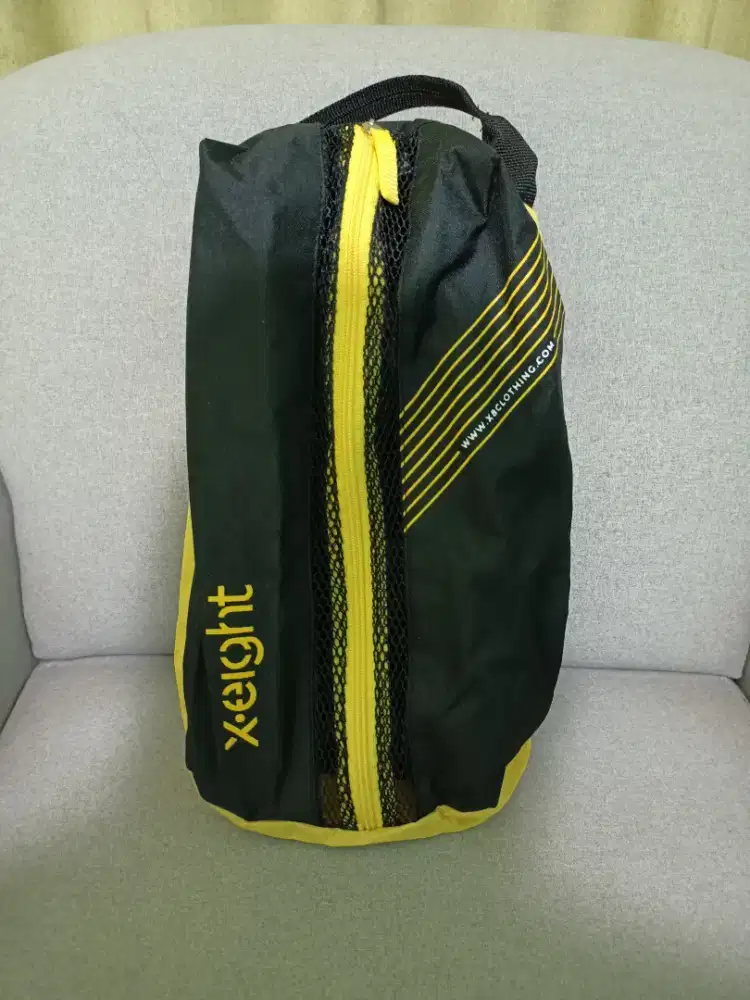 Tas Sepatu Keren Merk xeight (X8) Model Tas Jinjing Untuk Semua Sepatu