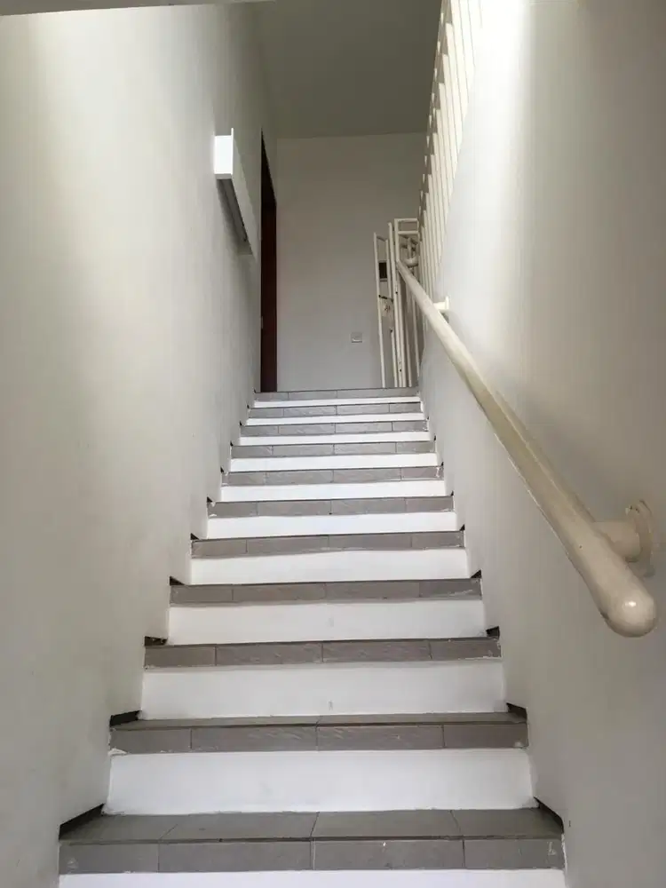 Apartemen full furnished di daerah sunset road