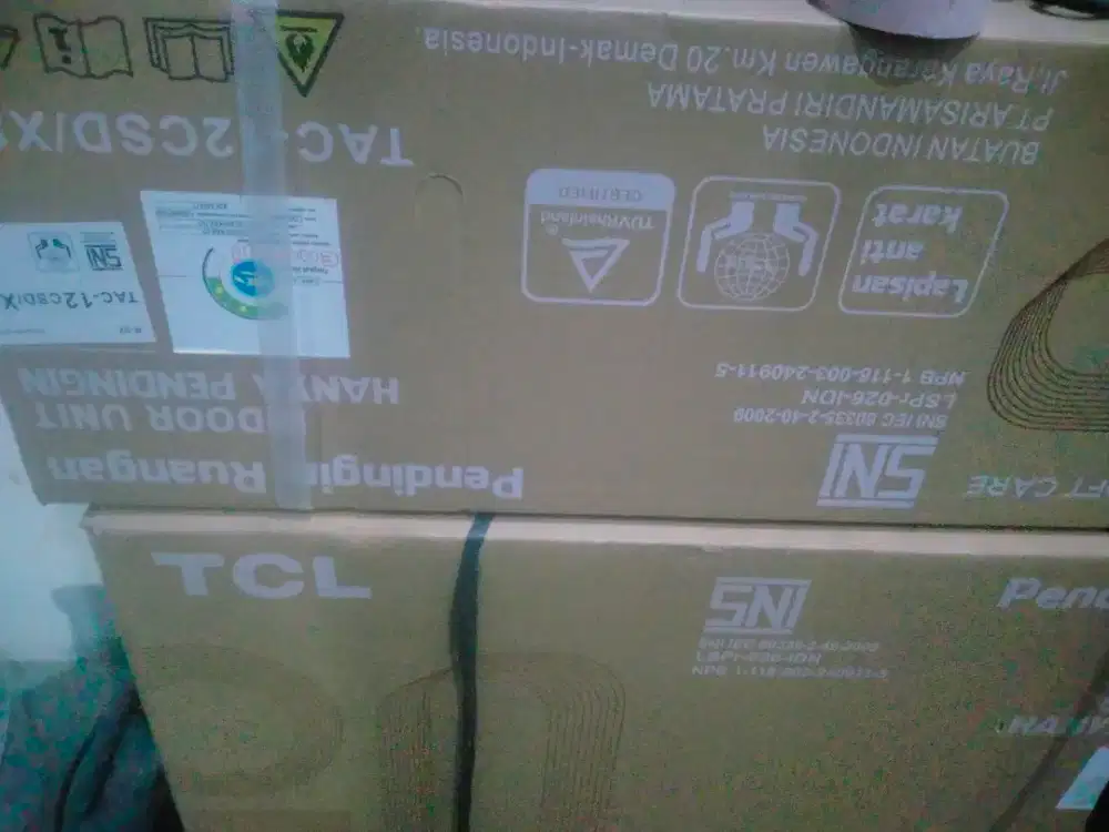 AC TCL 1.5pk indor baru