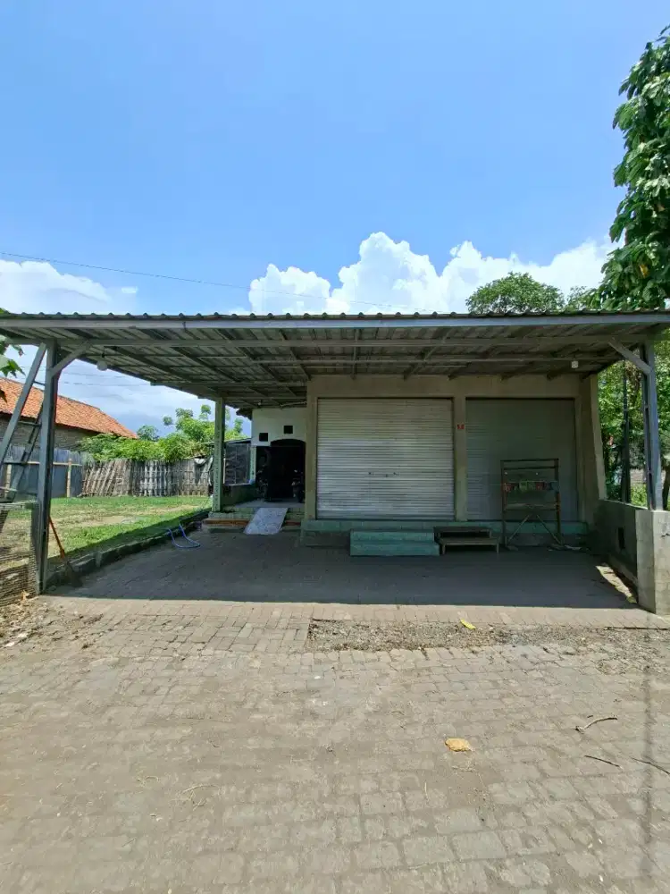 Dijual Rumah Strategis Pinggir Jalan Desa + Toko!