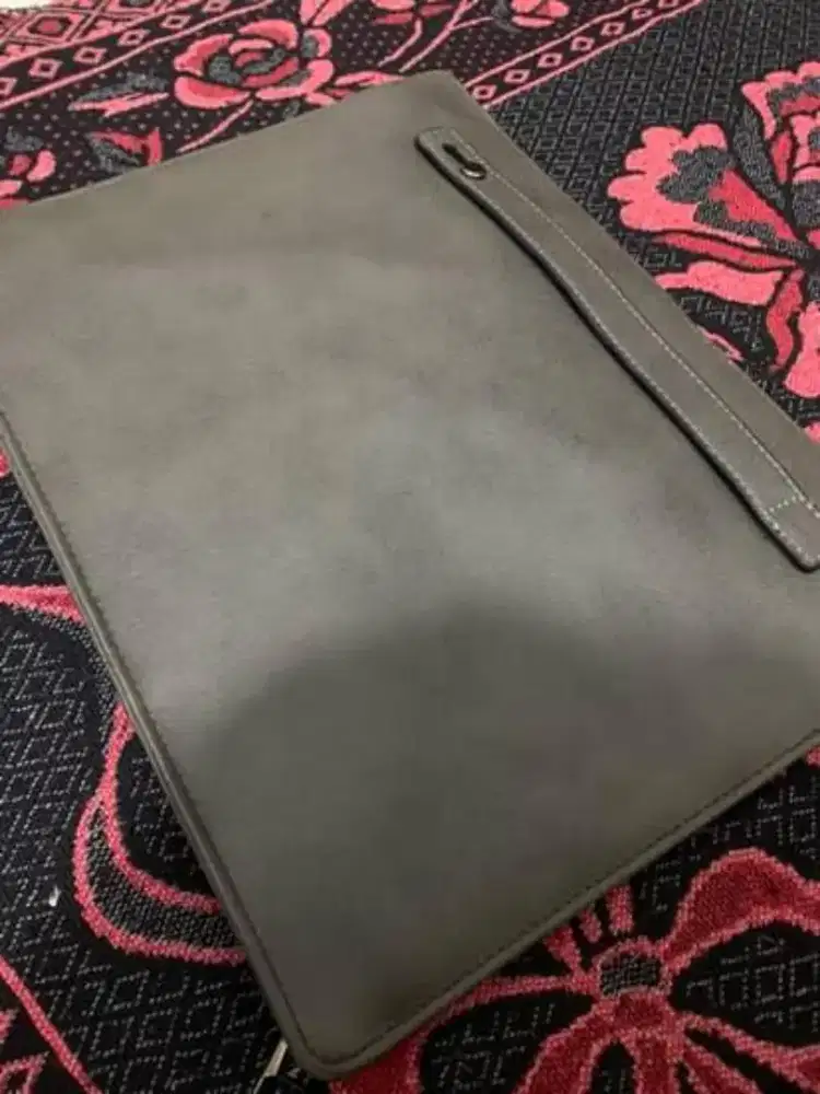 Obermain Clutch nego tipis BU