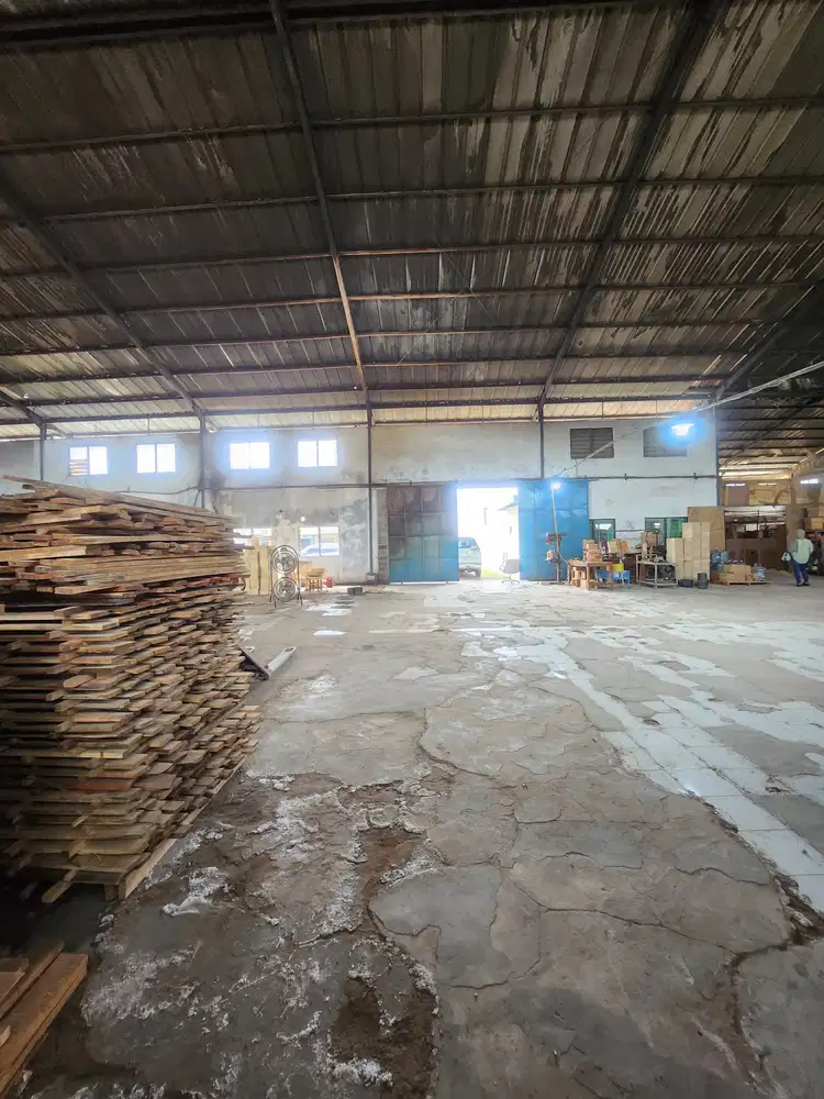 DIJUAL BANGUNAN PABRIK/GUDANG CILEUNGSI -KAB.BOGOR