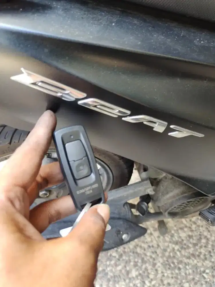 Ahli kunci Sperpart kunci motor keyles