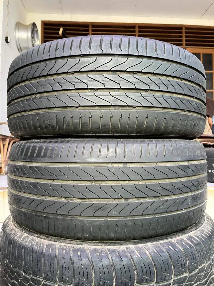 Ban Continental Ultra Contact UC6 215 55 r16 2Pcs