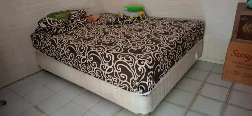 SPRINGBED/DIPAN - SERTA