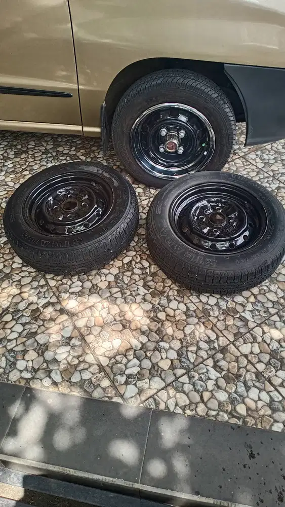 Jual Velg Kaleng dan Ban