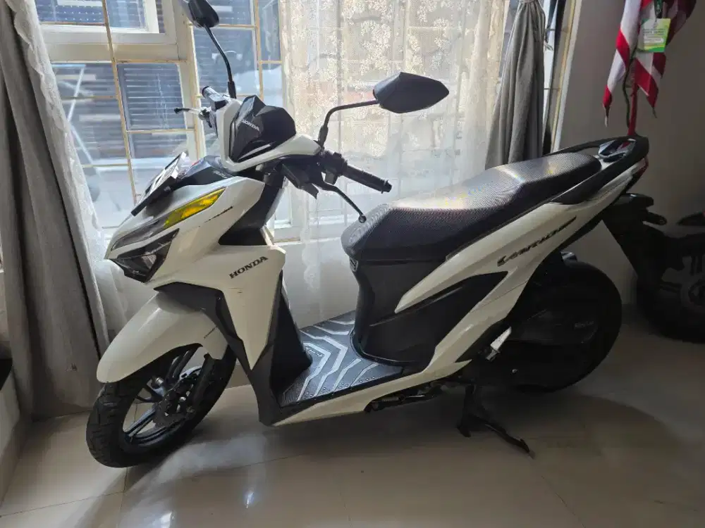 Jual Motor Vario 150 2019 Putih