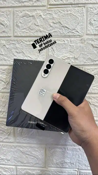 samsung fold 7 8/256gb