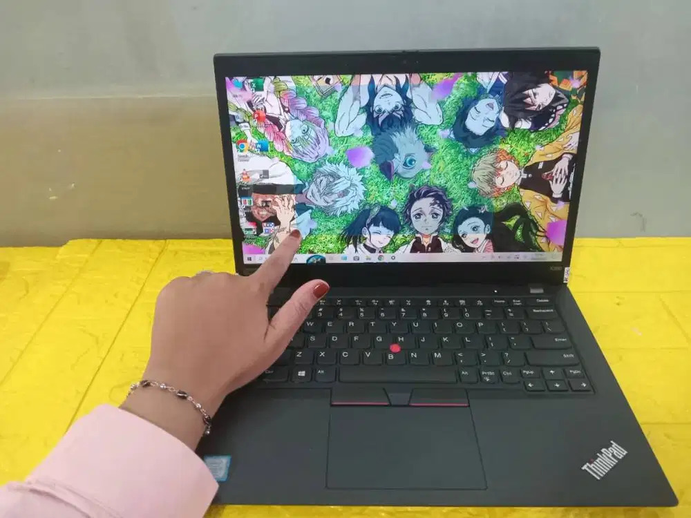 Laptop slim sekolah kuliah kerja murah Lenovo X390 Core i7 16gb ssd256