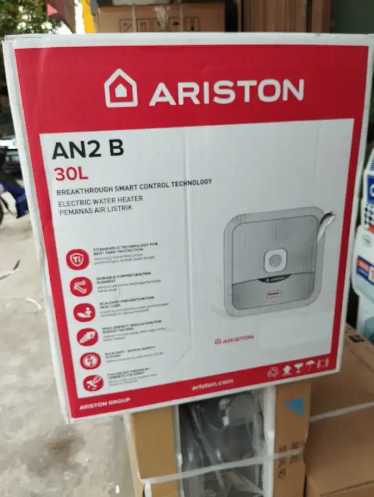 Water heater Ariston 15liter sampai 50liter