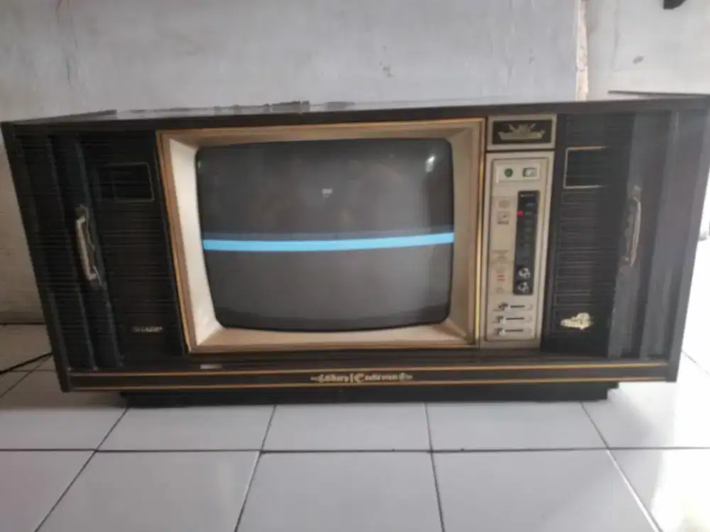 Televisi Jadul Antik Sharp terawat..