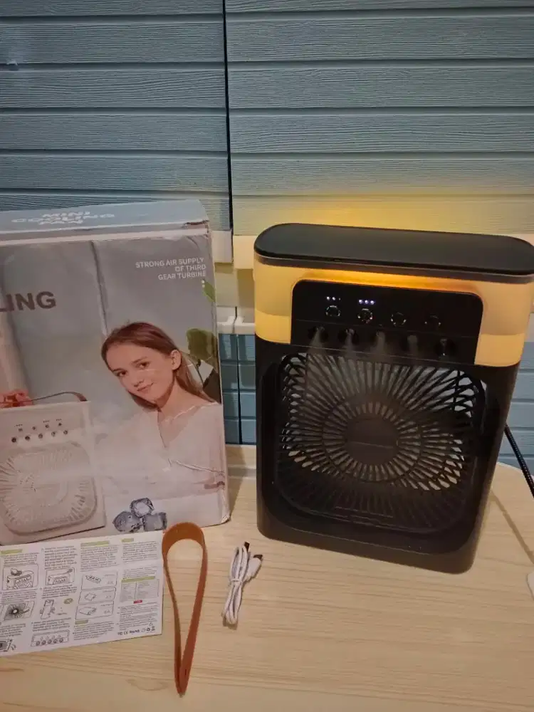 100rb BARU-Kipas Mini Ac Portable Air Cooler Fan 10W Uk. 21x9x26cm