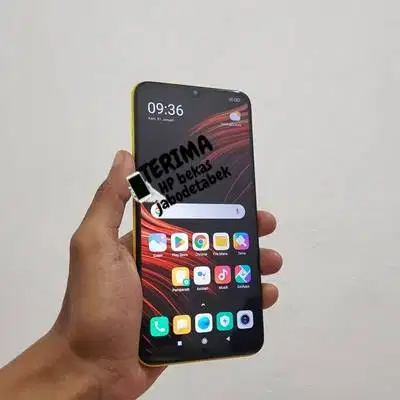 nyari poco 128gb yellow