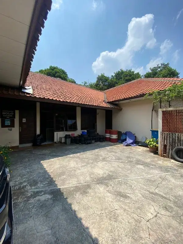 MURAH, DIJUAL HARGA RUMAH DIHITUNG TANAH  SAJA DI  JAGAKARSA JAKSEL